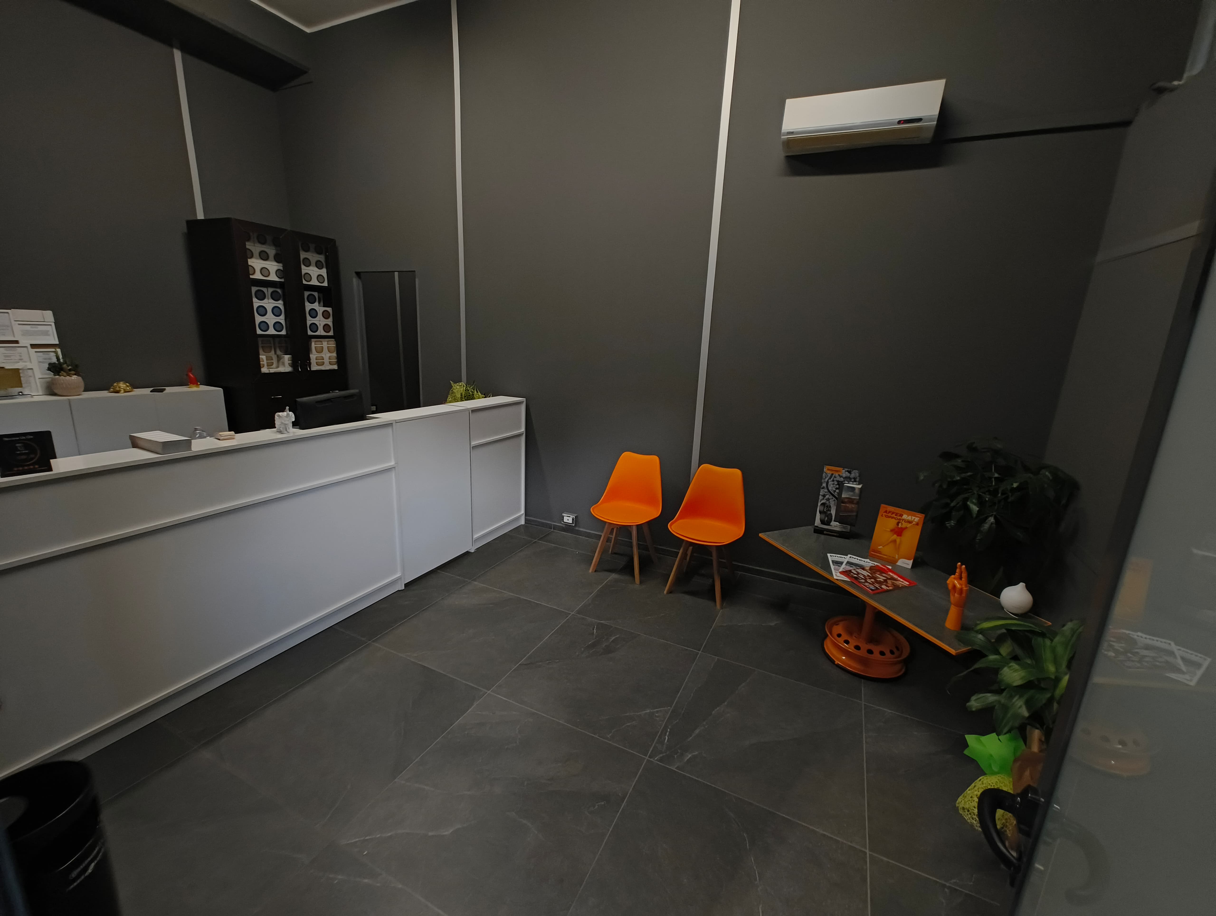 Sala d'attesa Supino Gomme